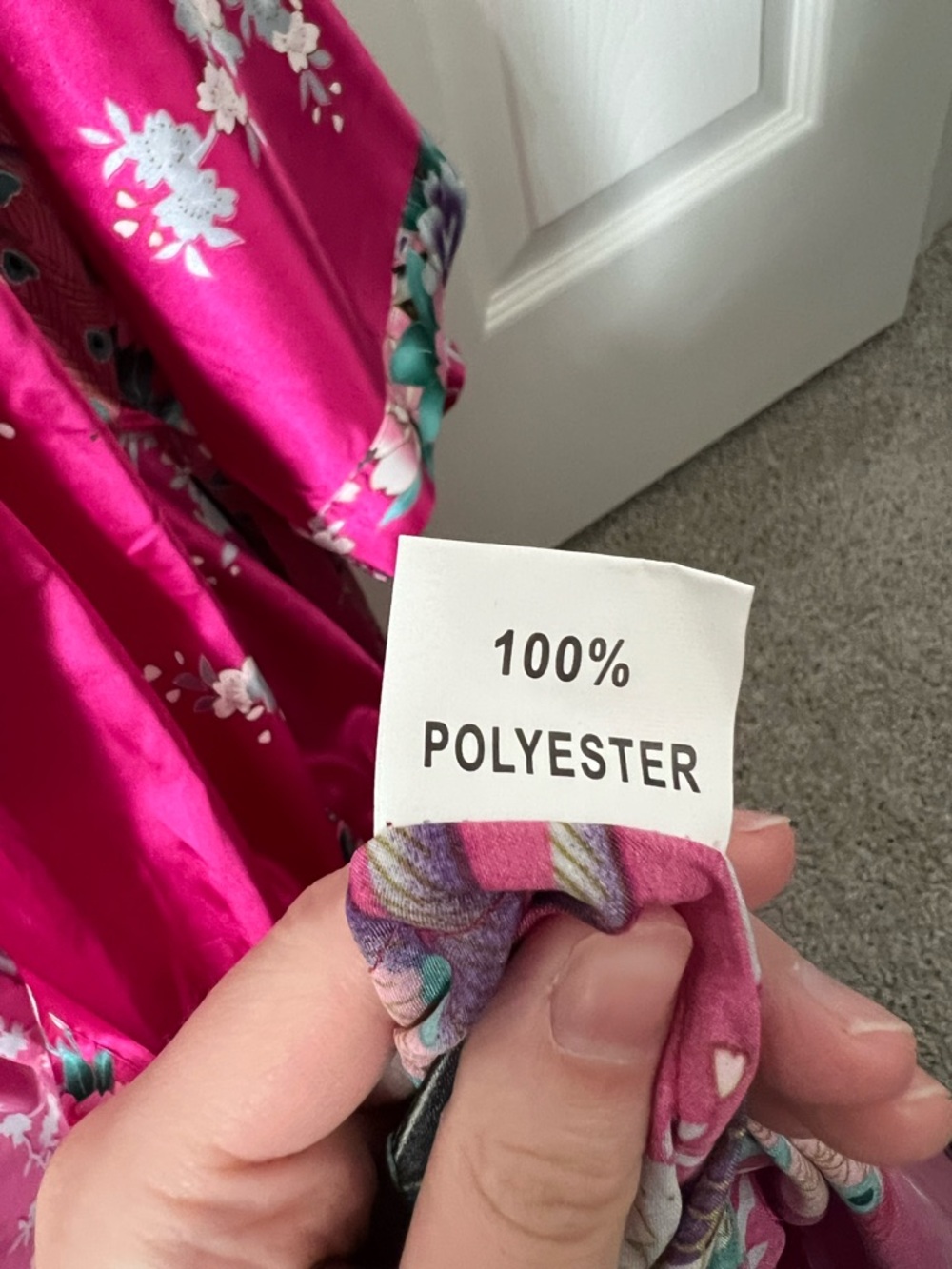 ◻️BABEYOND: Women’s M, pink kimono style bathrobe w/peacock accent, preowned◻️ - Picture 3 of 14
